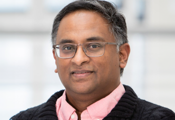 Portrait of Praveen Arany, PhD